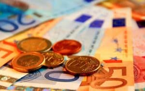 Almanya'da Asgari Ücret Ne Kadar? Almanya'da İşçiler Ne Kadar Maaş Alır?